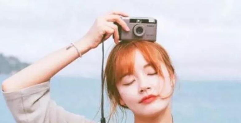 女友突然不愿见面，该怎么办？（应对女友突然心理变化的方法与技巧）