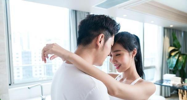 男人们，快来学习这些让女人心动的方法吧！（男人们，快来学习这些让女人心动的方法吧！）