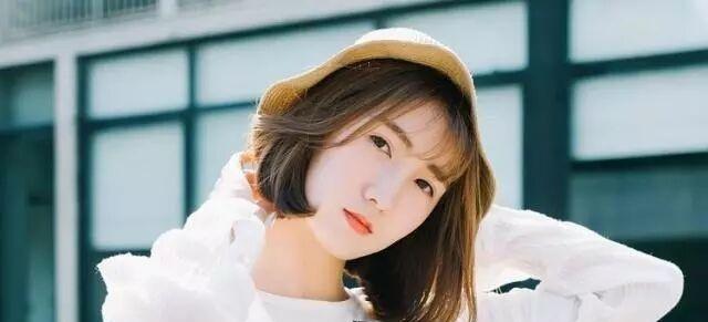 女人出轨的征兆，4个习惯藏也藏不住！（女性出轨频繁，掌握这4点，发现征兆大有助于防范！）
