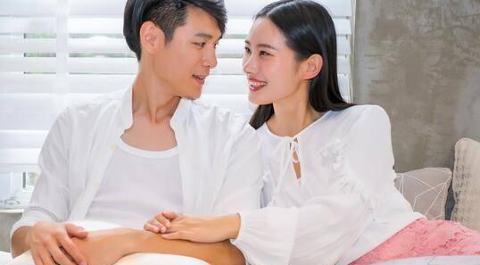老公出轨，你该怎么办？（如何应对老公的外遇？）