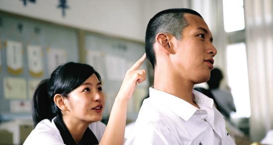 错过爱情，是否值得再追？（错过的爱情，该放手还是再努力？）