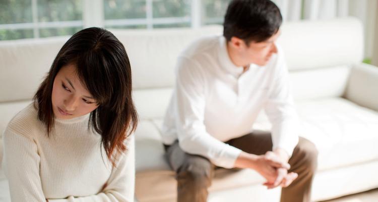 如何挽回婚姻和家庭（以挽回婚姻秘籍为例，教你如何拯救婚姻）