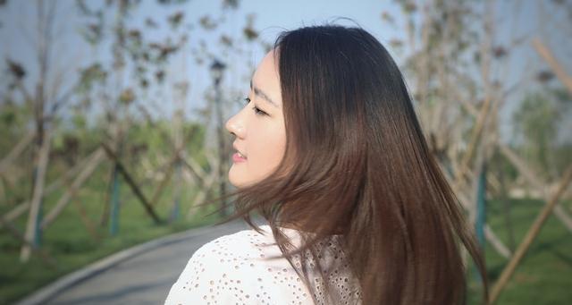 聊天技巧（如何保持话题与气氛，不显得过于主动？）