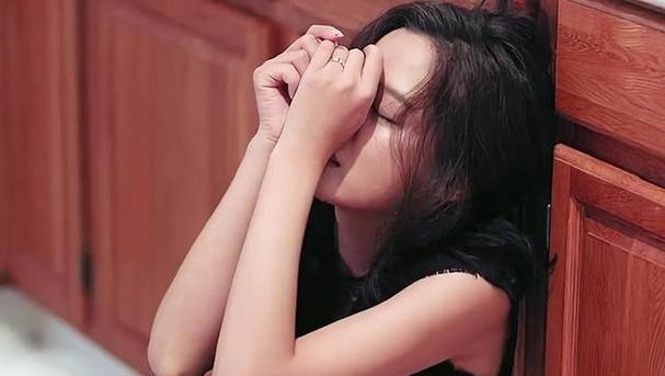 老公出轨了，我该如何选择？