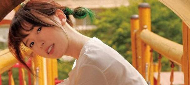 女人暗示你，不表白就太傻了！（你还在犹豫不决？一起来了解女人的暗示和表白技巧吧！）