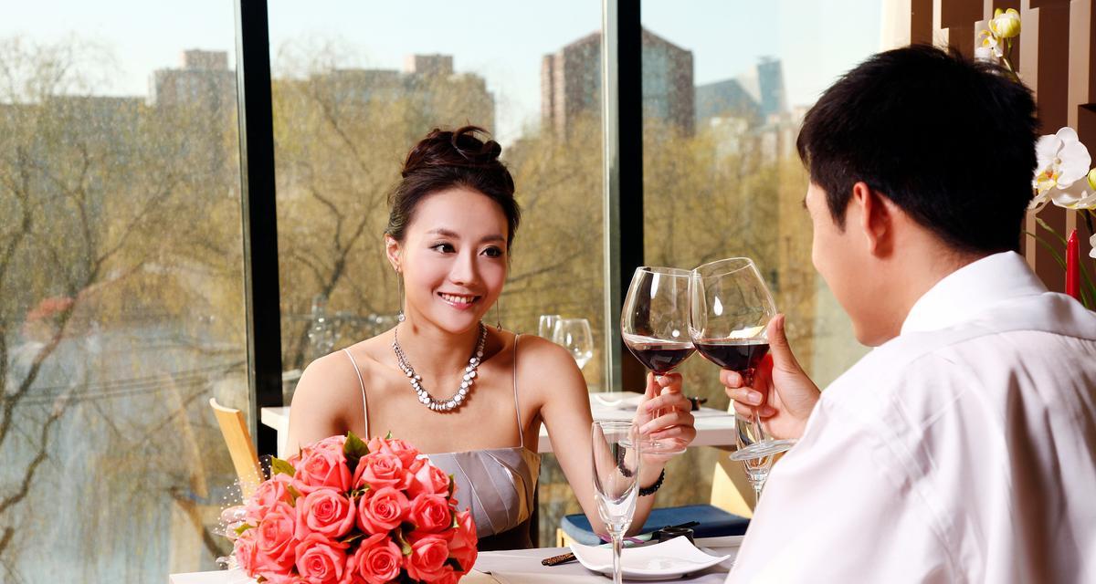 如何选择第一次约会的地点（打造完美约会体验，让TA心动不已！）