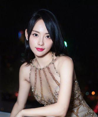 当男友劈腿，你该怎么做？（15个实用建议，让你从容面对）