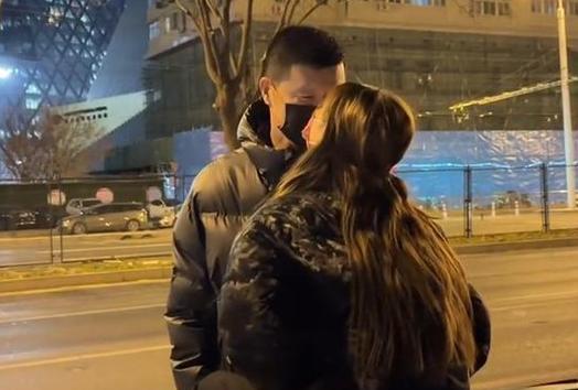 分手后如何恢复单身女生专用指南（遗忘过去，重新找回自己的生活）