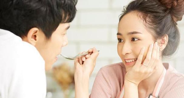 男生绝情分手后还会再挽回你吗？（男友离开你后你该怎么做？—挽回男友的正确方法）