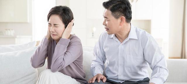 如何应对婆婆过于强势的威胁（职场女性的情感困境与成长之路）