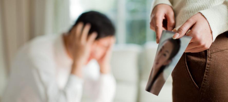 老公要离婚，如何挽回他的心？（15个实用技巧教你拯救婚姻）