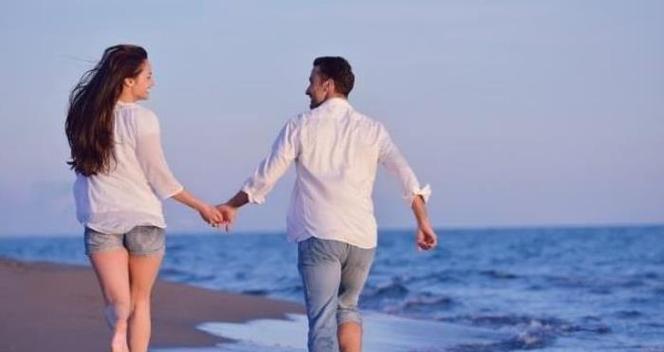 如何解决结婚后夫妻感情变淡的问题（挽救婚姻，重燃爱情的10种方法）