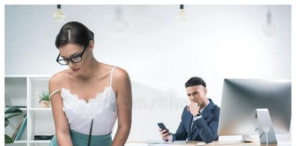 办公室暧昧的危害及如何避免（健康工作环境建设的重要性）