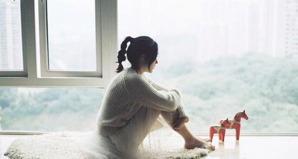 怎样以断联又点赞来挽回前任？（断联后挽回的有效方法）
