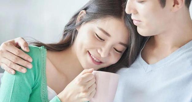 如何挽回因自己过错而伤害老婆心（15个实用技巧教你如何重建婚姻关系）