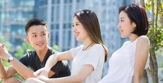 男友误会我和前男友有联系？如何化解疑虑？（当信任被怀疑，如何维系感情？）