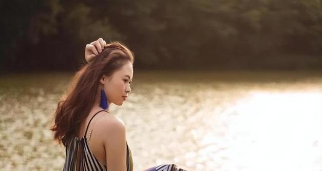 已婚女人暗恋你的表现（探讨已婚女性暗恋你的行为表现，分析出真实的心理状态）
