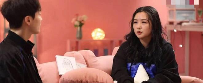 劈腿的真相（揭开劈腿的背后故事，探究人类性欲本质）