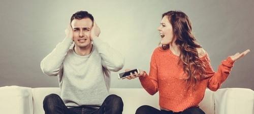夫妻间缺乏沟通，如何解决？（重拾夫妻间的交流，让爱不再沉默）