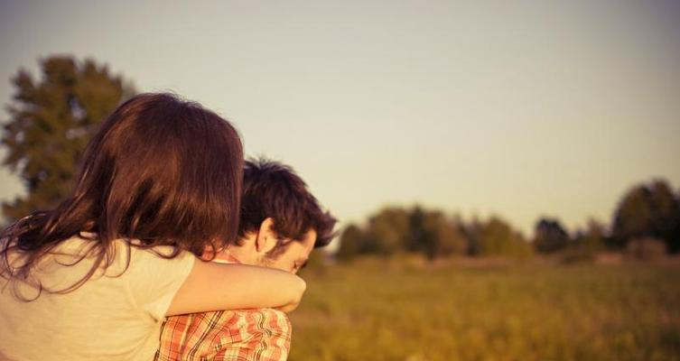 失去女友后如何轻松挽回？（10个步骤帮你走出分手阴影，重获爱情）