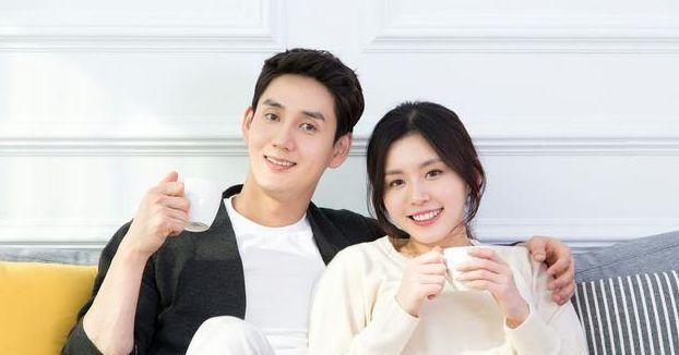 异地女友出轨怎么办？（如何应对女友的新欢？）